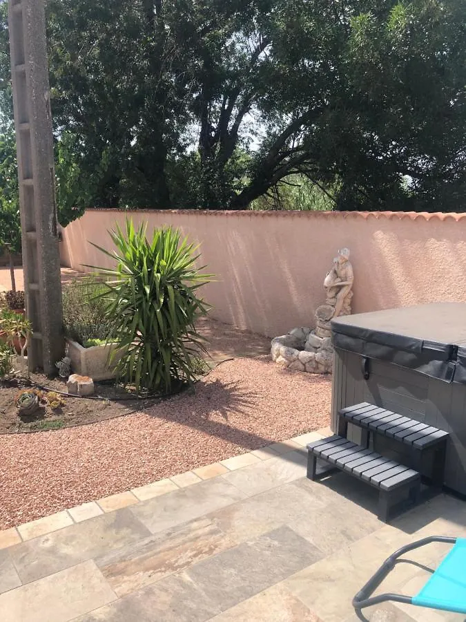 Villa O Chris: Spacious Marseille Retreat with Terraces and Spa Saint-Victoret 0*,